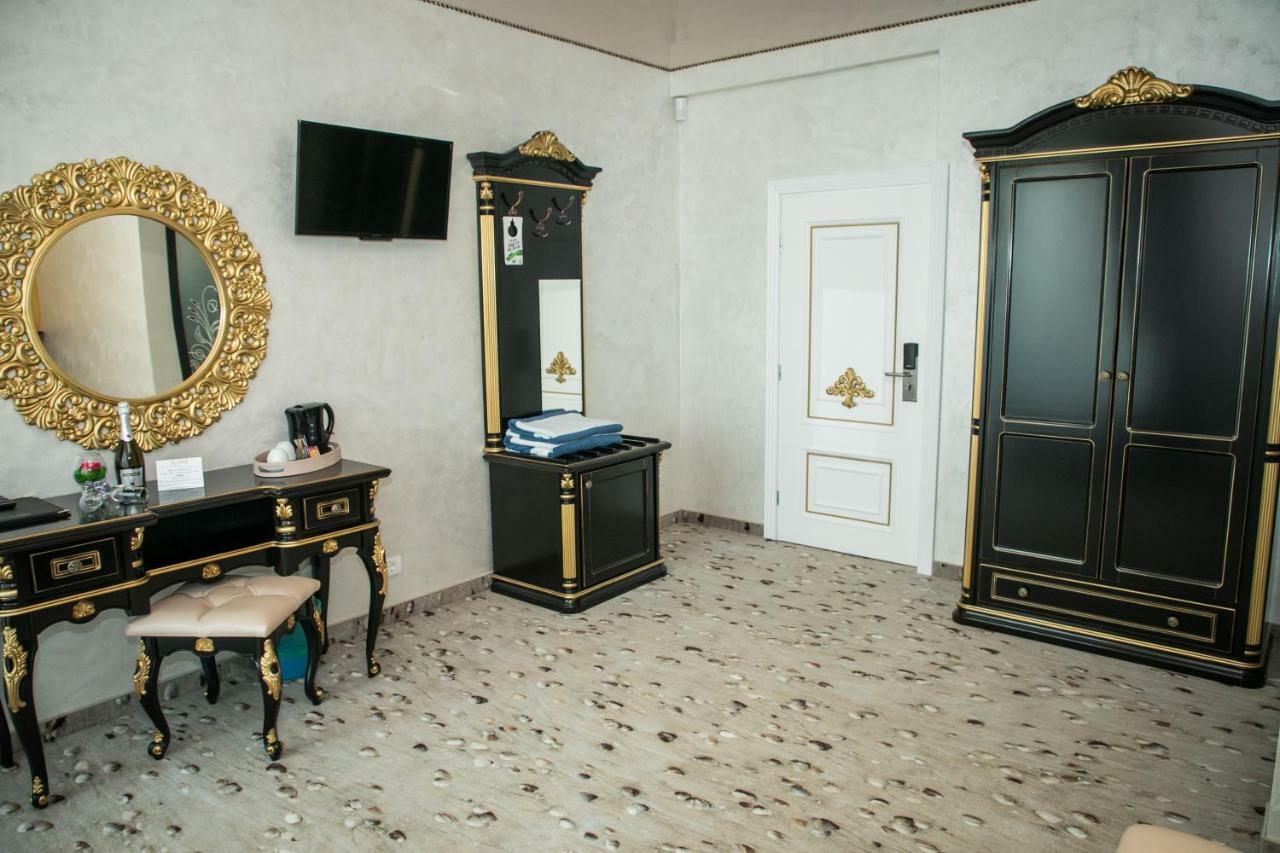 Almar Lake View Boutique H Adults Only Mamaia Esterno foto