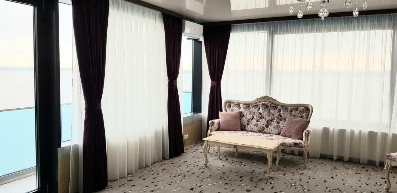 Almar Lake View Boutique H Adults Only Mamaia Esterno foto